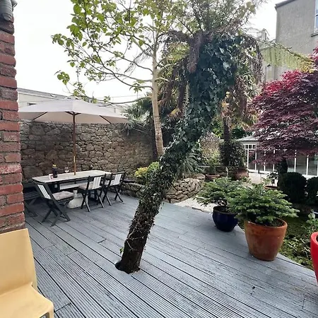 Hideaway Garden Paradise Apartment *