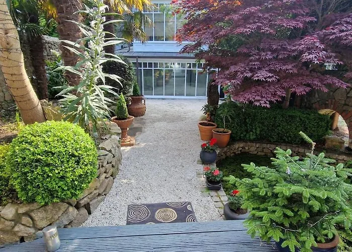 Daire Hideaway Garden Paradise *