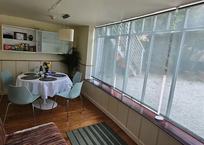 Hideaway Garden Paradise *