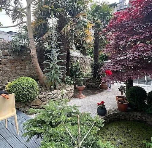 Hideaway Garden Paradise Daire