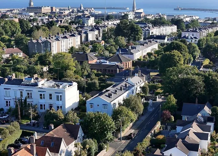 Hideaway Garden Paradise Daire *