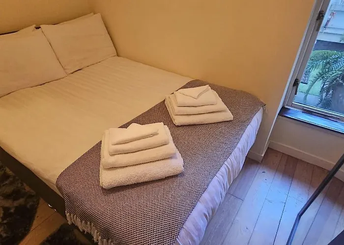 Hideaway Garden Paradise